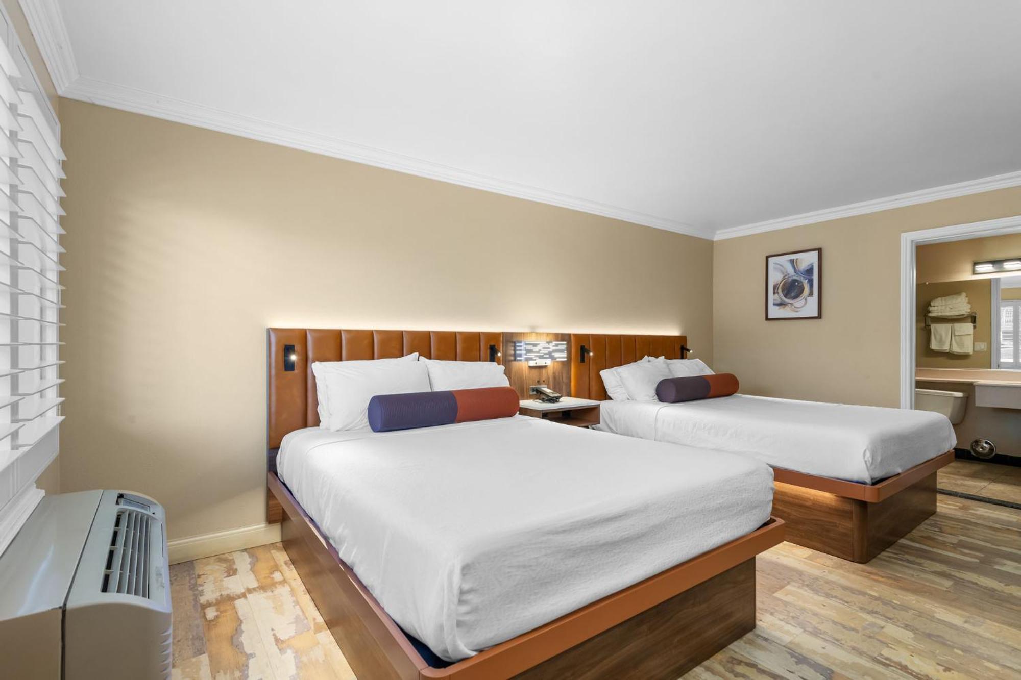 Santa Clarita Motel - Near Six Flags Magic Mountain - Valencia Extérieur photo